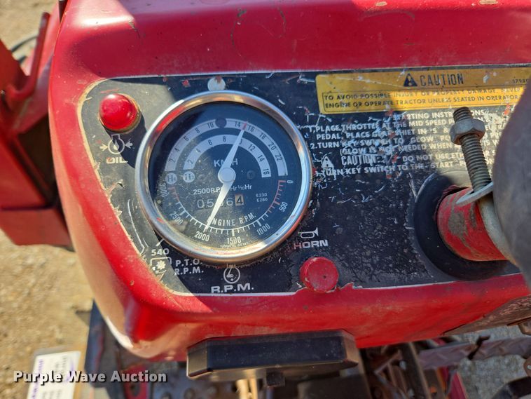 image for item EE7765 1979 Massey Ferguson  220-4 MFWD tractor