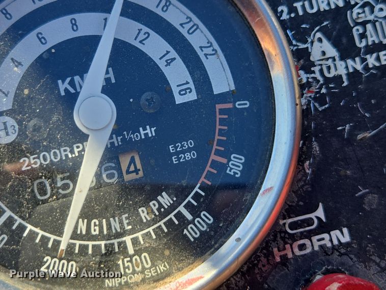 image for item EE7765 1979 Massey Ferguson  220-4 MFWD tractor