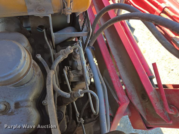 image for item EE7765 1979 Massey Ferguson  220-4 MFWD tractor