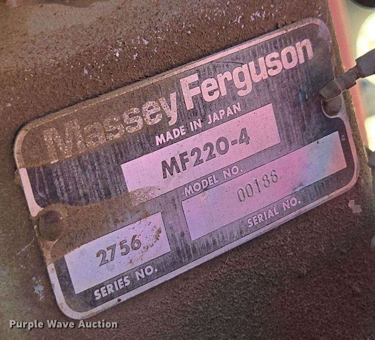 image for item EE7765 1979 Massey Ferguson  220-4 MFWD tractor