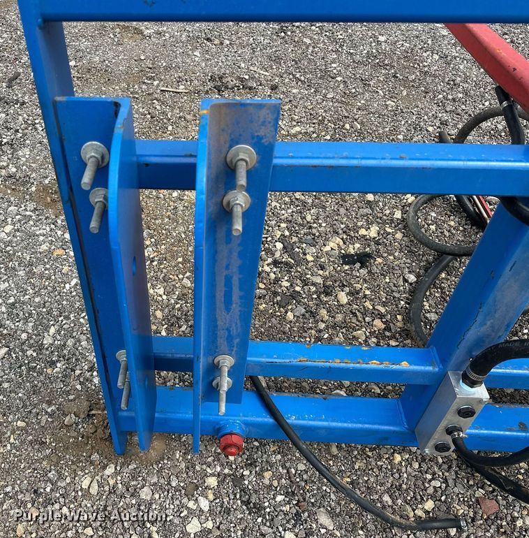 image for item EG1085 Bale injector