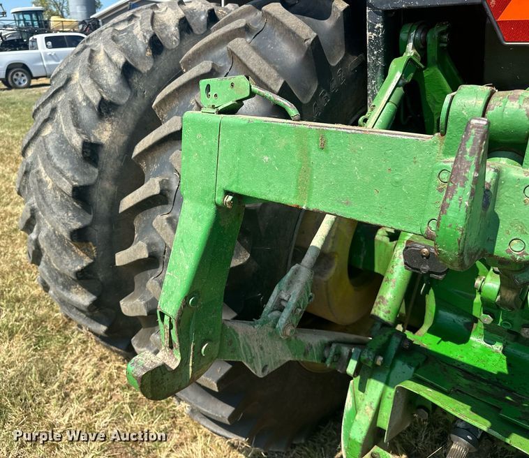 image for item EK0015 1992 John Deere  4960 MFWD tractor