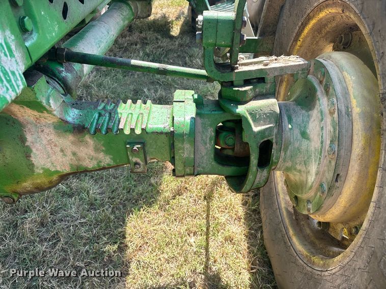 image for item EK0015 1992 John Deere  4960 MFWD tractor