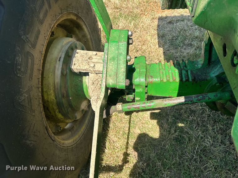 image for item EK0015 1992 John Deere  4960 MFWD tractor