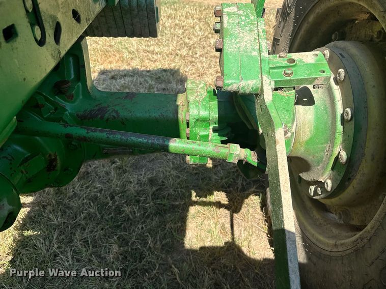 image for item EK0015 1992 John Deere  4960 MFWD tractor