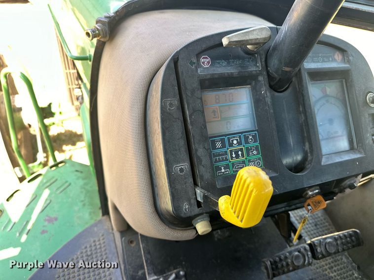 image for item EK0015 1992 John Deere  4960 MFWD tractor