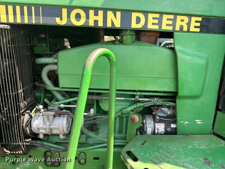 image for item EK0015 1992 John Deere  4960 MFWD tractor