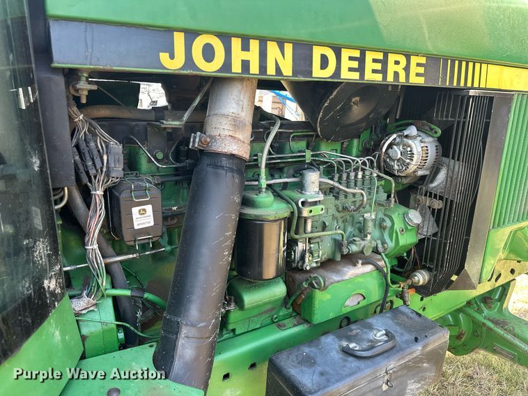 image for item EK0015 1992 John Deere  4960 MFWD tractor