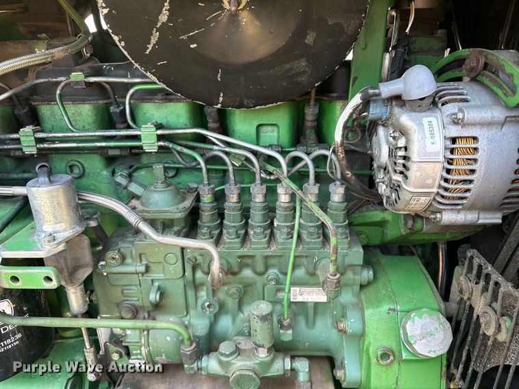 image for item EK0015 1992 John Deere  4960 MFWD tractor