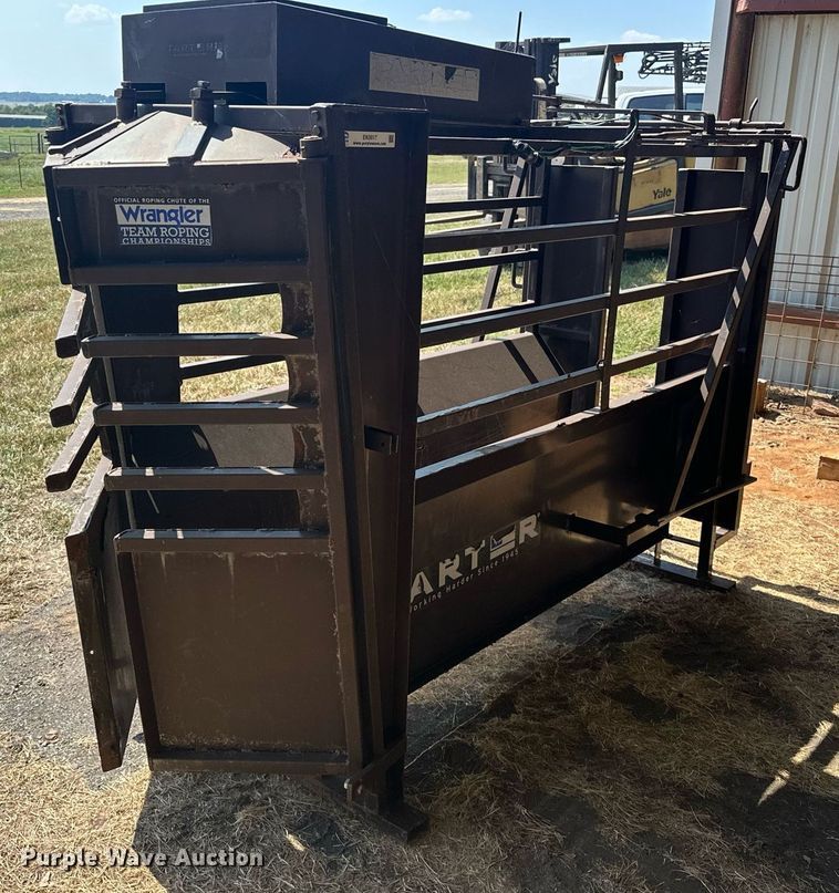 image for item EK0017 Tarter roping chute 