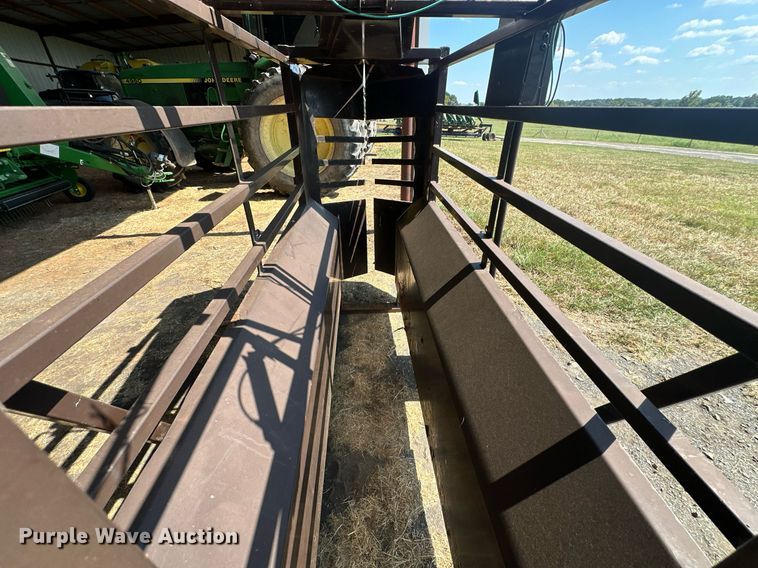 image for item EK0017 Tarter roping chute 