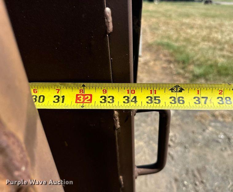 image for item EK0017 Tarter roping chute 