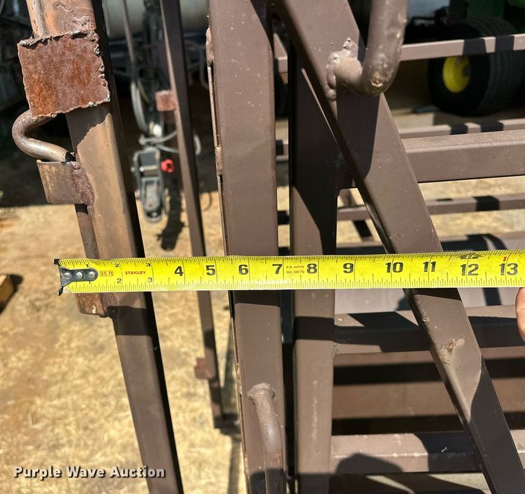 image for item EK0017 Tarter roping chute 