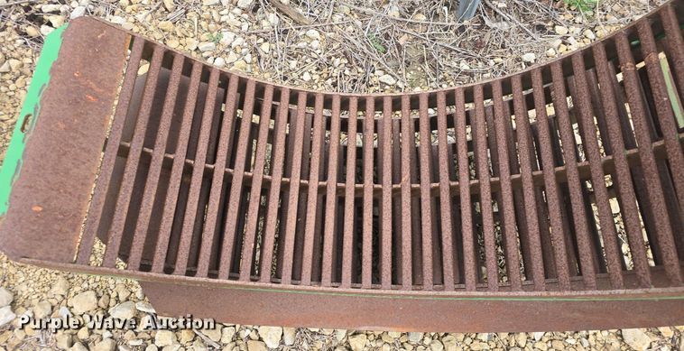 image for item EK6323 (19) John Deere combine concaves