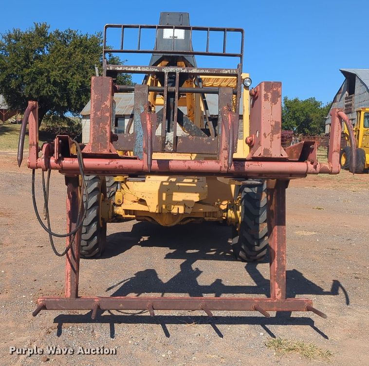 image for item EQ2192 Hesston 4830 square bale grapple