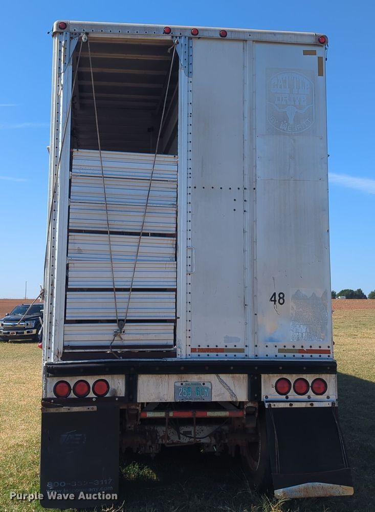 image for item EQ2193 1983 Merritt Cattle Drive livestock trailer