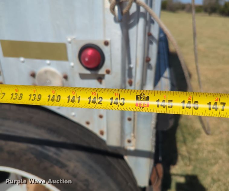 image for item EQ2193 1983 Merritt Cattle Drive livestock trailer