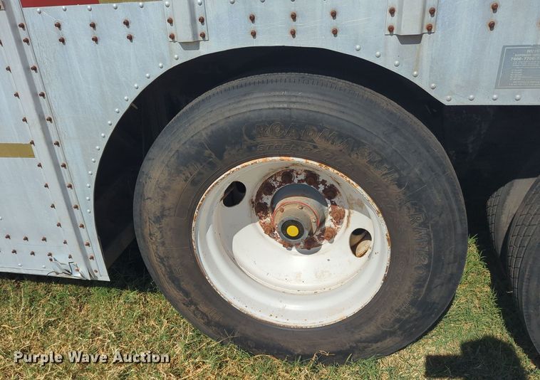 image for item EQ2193 1983 Merritt Cattle Drive livestock trailer