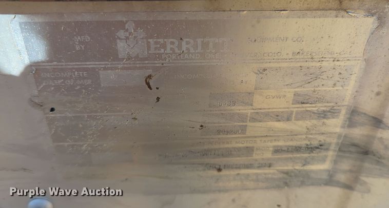 image for item EQ2193 1983 Merritt Cattle Drive livestock trailer