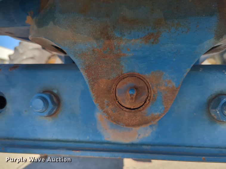 image for item EQ2196 1991 Ford  8730 tractor