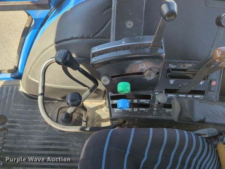 image for item EQ2196 1991 Ford  8730 tractor