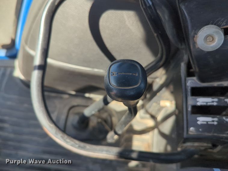 image for item EQ2196 1991 Ford  8730 tractor