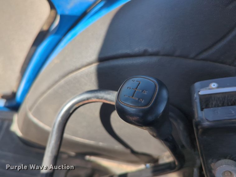 image for item EQ2196 1991 Ford  8730 tractor