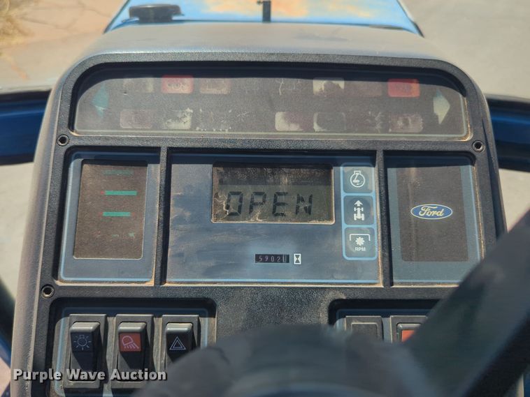 image for item EQ2196 1991 Ford  8730 tractor