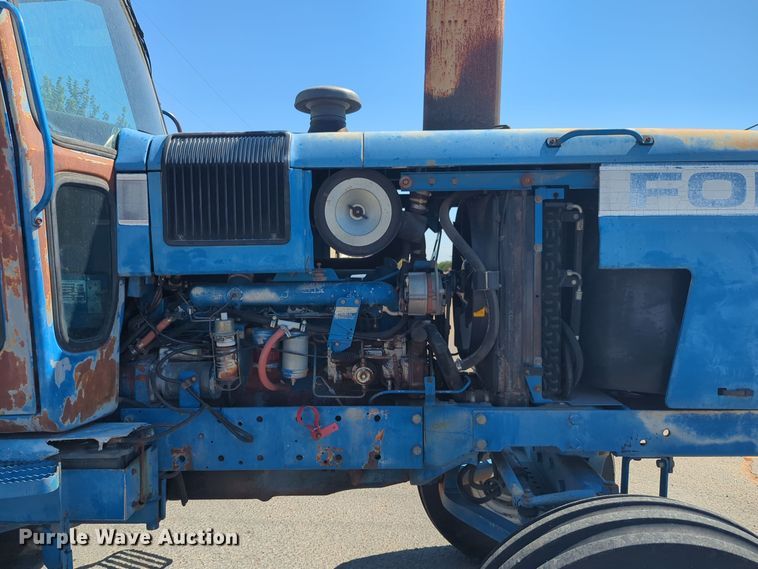 image for item EQ2196 1991 Ford  8730 tractor