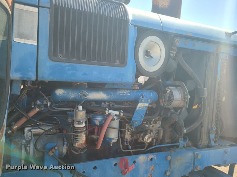 image for item EQ2196 1991 Ford  8730 tractor