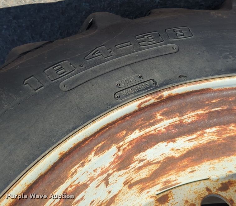 image for item EQ2196 1991 Ford  8730 tractor