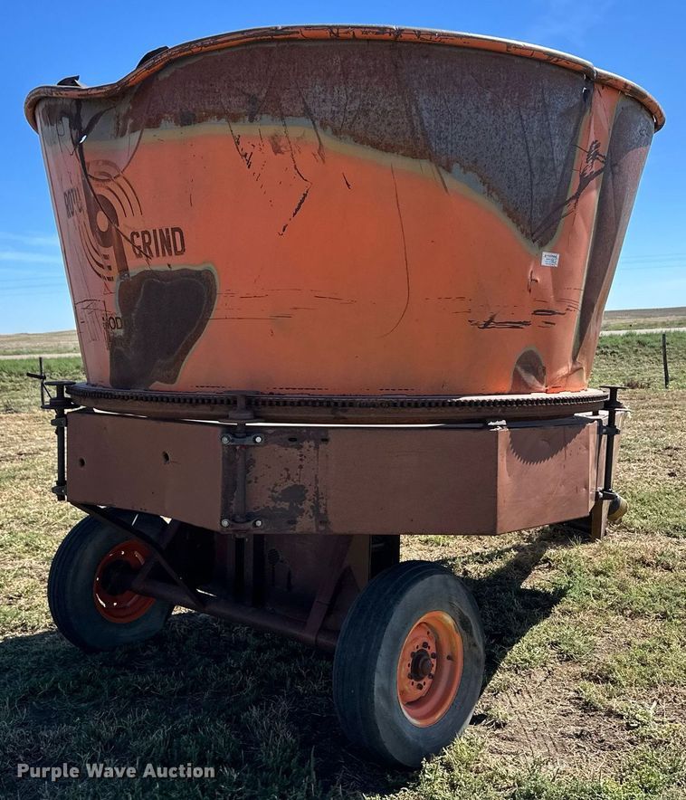 image for item ER8006 Burrows 760 feed mixer