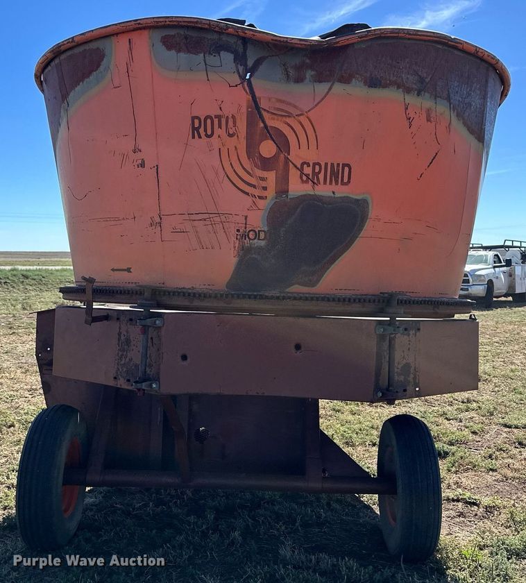 image for item ER8006 Burrows 760 feed mixer