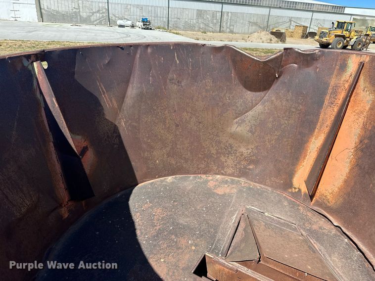 image for item ER8006 Burrows 760 feed mixer