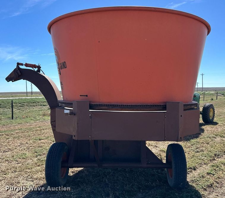 image for item ER8011 Burrows 760 feed mixer