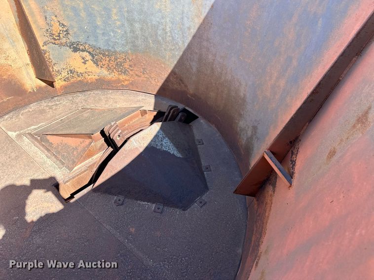 image for item ER8011 Burrows 760 feed mixer