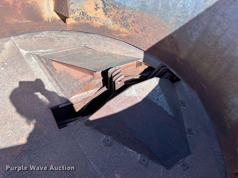 image for item ER8011 Burrows 760 feed mixer