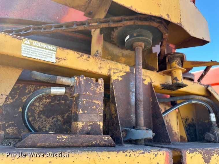 image for item ER8021 Haybuster H1100 bale processor