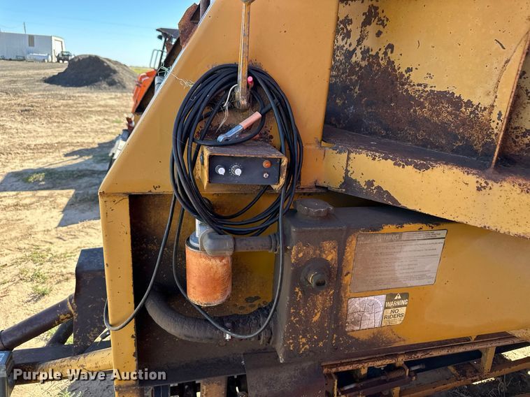 image for item ER8021 Haybuster H1100 bale processor