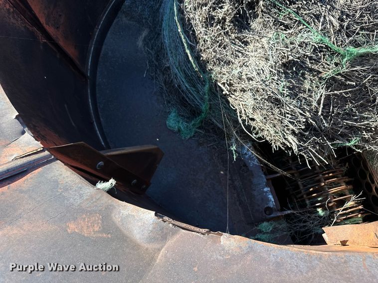 image for item ER8021 Haybuster H1100 bale processor