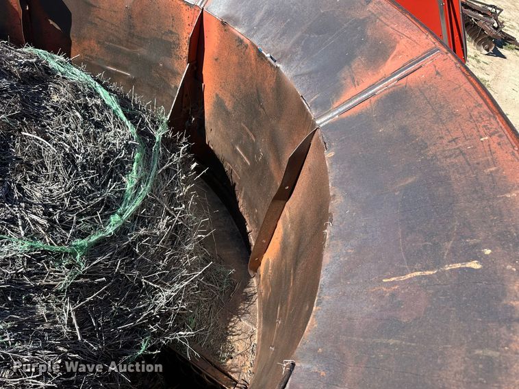 image for item ER8021 Haybuster H1100 bale processor