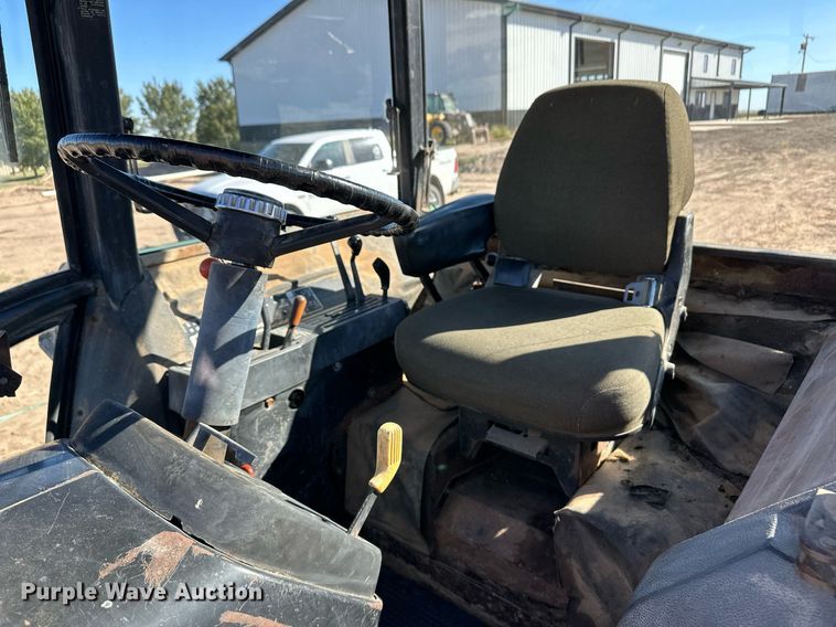 image for item ER8023 1976 John Deere 4430 tractor