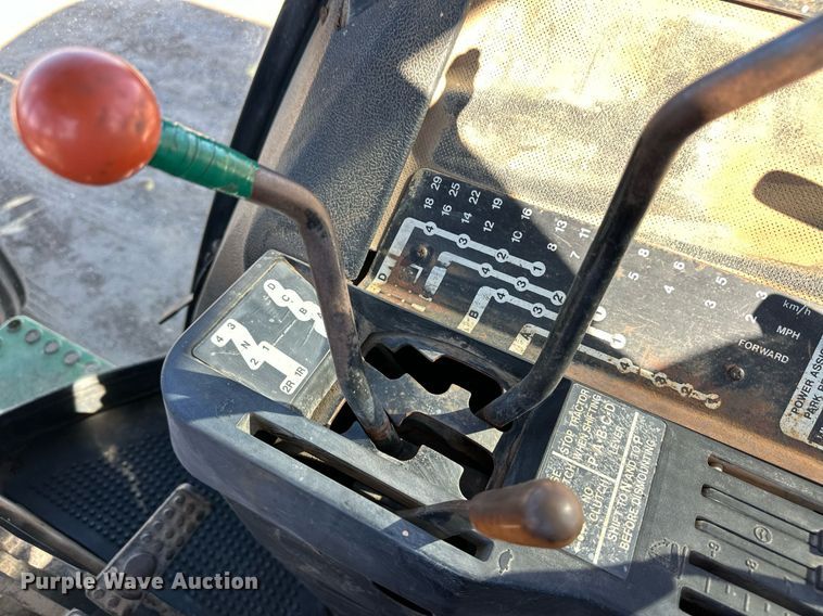 image for item ER8023 1976 John Deere 4430 tractor