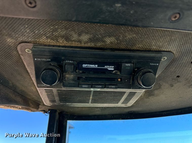 image for item ER8023 1976 John Deere 4430 tractor