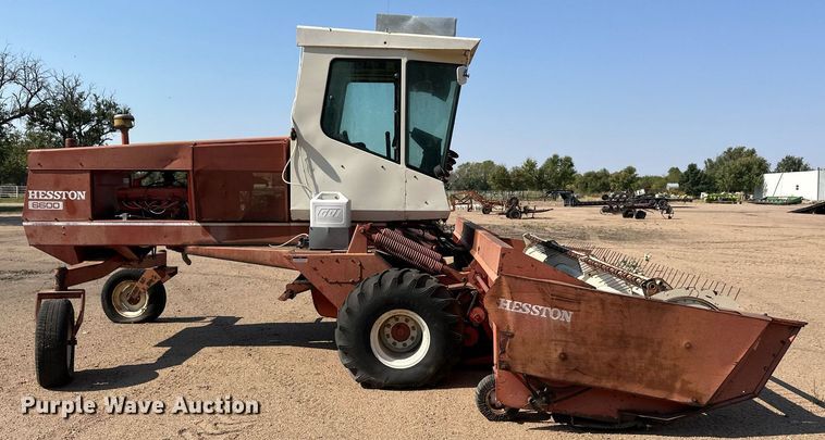 image for item ER8043 Hesston 6600 swather / windrower