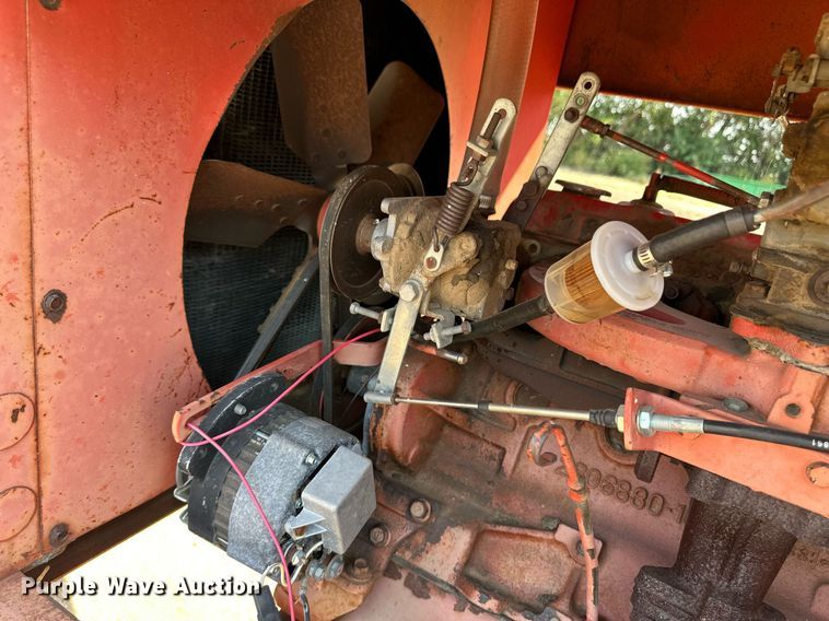 image for item ER8043 Hesston 6600 swather / windrower