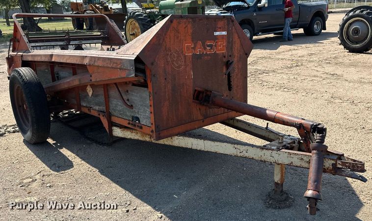 image for item ER8047 Case 115 manure spreader