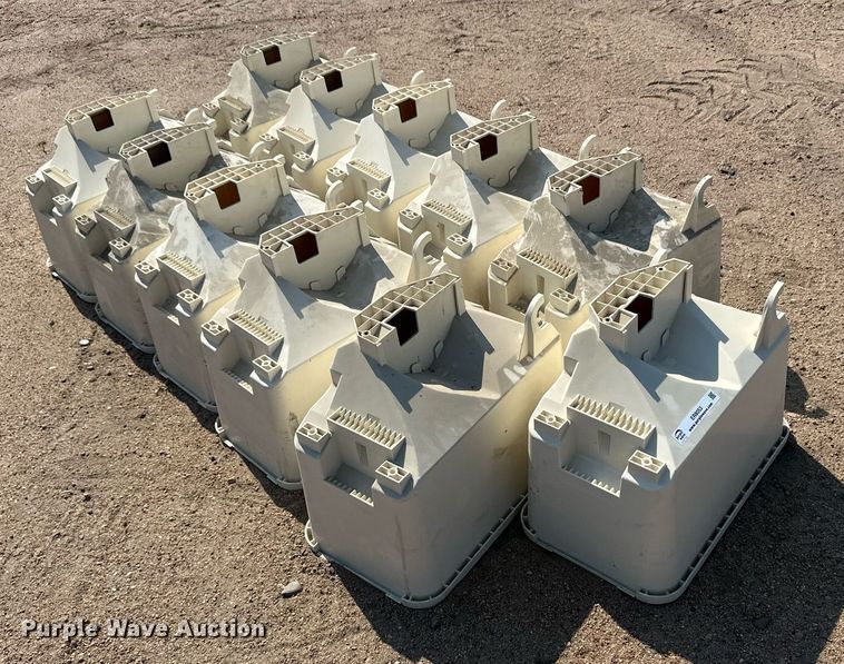 image for item ER8053 (11) planter seed hoppers