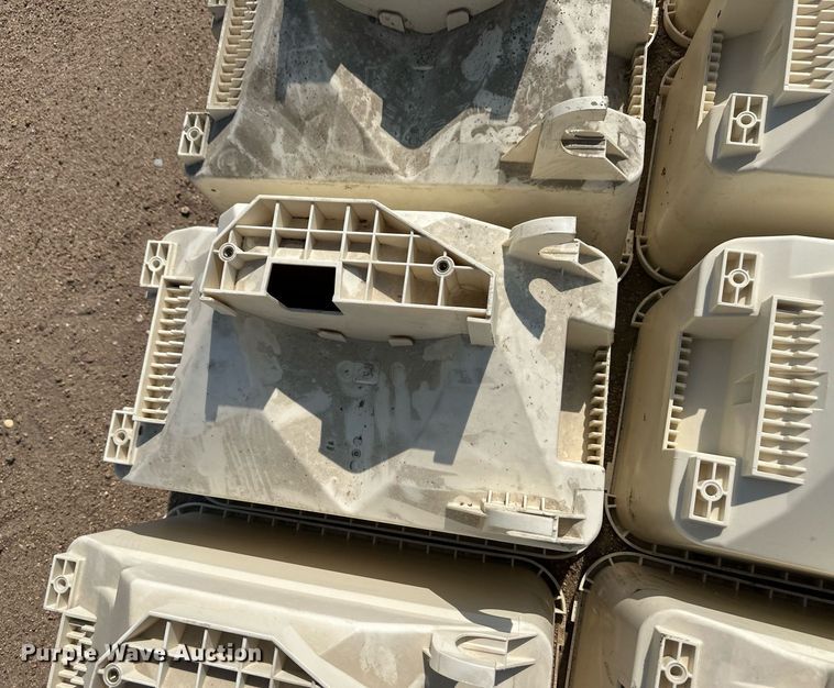 image for item ER8053 (11) planter seed hoppers