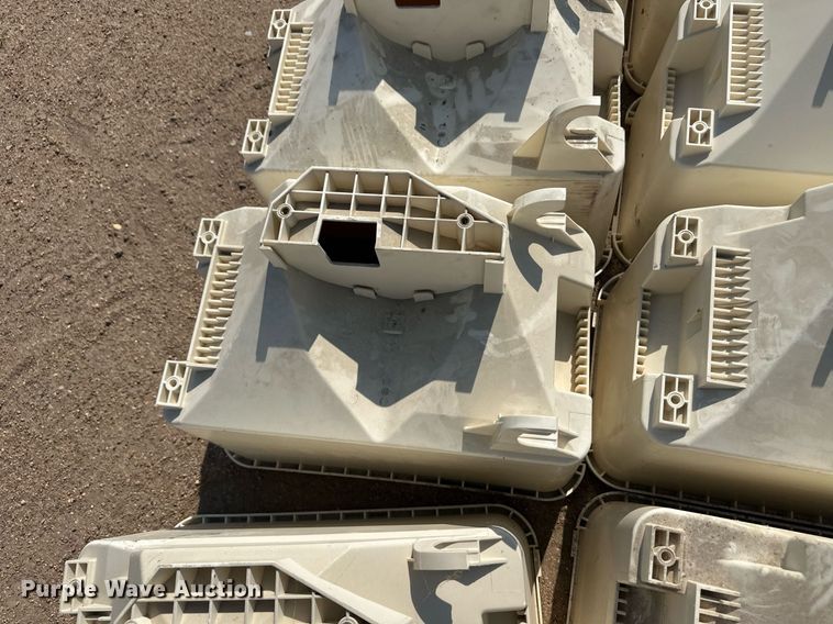 image for item ER8053 (11) planter seed hoppers